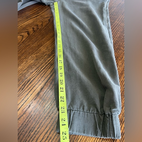 Zara Olive Green Joggers With Metallic Sidestripe Size Medium - Picture 15 of 15